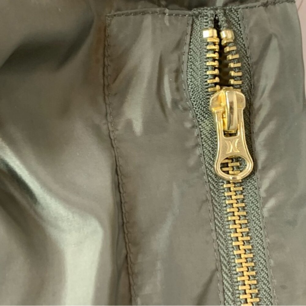 MXSOLD Hurley Babo Trim Bomber Jacket in Olive - Picture 11 of 15